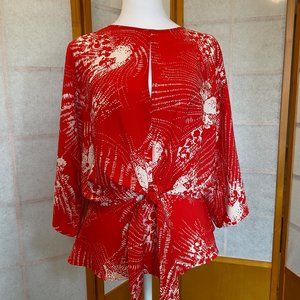 Chelsea28 Red/White Blouse - Flowy Tunic/Chinois Style - Size M